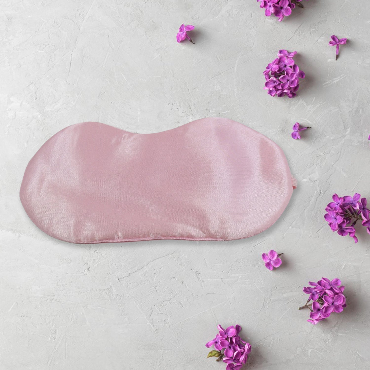 Blindfold sleep mask, satin, blocks light, ideal for meditation and travel. Blindfold sleep mask, satin, blocks light, ideal for meditation and travel.
